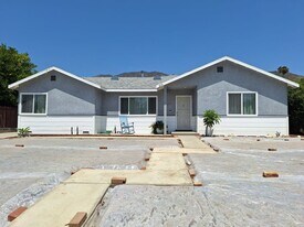 2541 Gardi St in Duarte, CA - Building Photo
