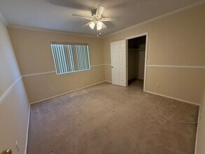 13372 Country Club Dr in Victorville, CA - Building Photo - Building Photo