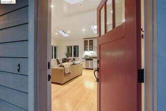 1532 Martin Luther King Jr Way in Berkeley, CA - Building Photo - Building Photo