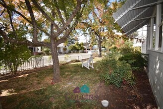 371 Clark St in Grass Valley, CA - Building Photo - Building Photo