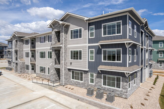 Promontory Apartments in Greeley, CO - Foto de edificio - Building Photo