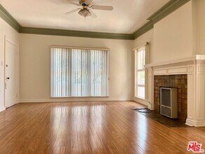 860 S Berendo St in Los Angeles, CA - Building Photo - Building Photo