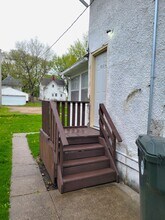 723 W 1st St in Waterloo, IA - Building Photo - Building Photo