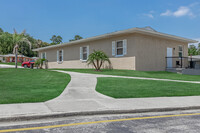 Julep Flats in Brooksville, FL - Foto de edificio - Building Photo