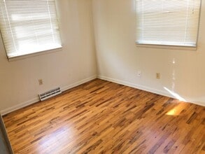 1123 West Ave in Normal, IL - Building Photo - Building Photo