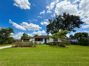 1004 Fleck Ave in Orlando, FL - Building Photo - Building Photo
