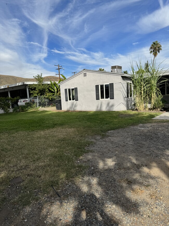 3005 N Pico Ave in San Bernardino, CA - Building Photo - Building Photo