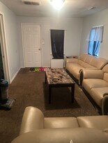 6003 Whitefield St in Dearborn Heights, MI - Building Photo