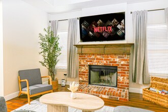 516 Highpark Ct in Lake Dallas, TX - Building Photo - Building Photo
