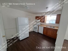 4822 NW Homestead Terrace in Riverside, MO - Building Photo - Building Photo