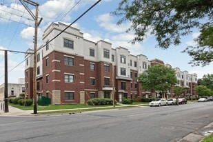 619 8th St SE, Unit 103 in Minneapolis, MN - Building Photo