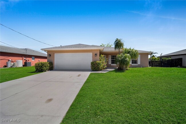1317 NE 1st Pl in Cape Coral, FL - Building Photo - Building Photo