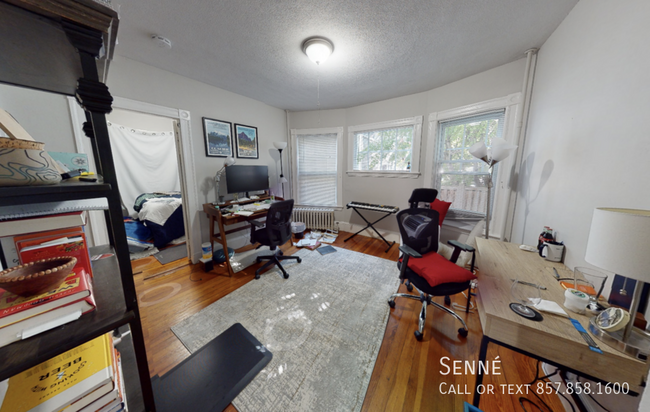 property at 5 Eustis St