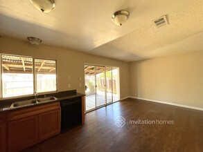 1002 Barrows Dr in Suisun City, CA - Building Photo - Building Photo