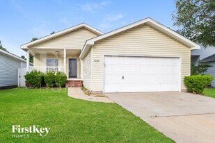21327 Cherry Canyon Ln in Tomball, TX - Building Photo