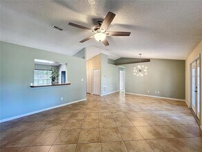 10649 Lake Ralph Dr in Clermont, FL - Building Photo - Building Photo