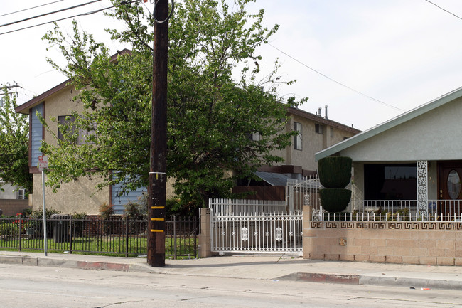 1617 Alamitos Ave in Long Beach, CA - Building Photo - Building Photo