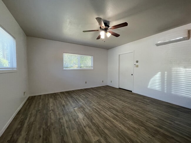 2030 Humboldt Rd in Chico, CA - Building Photo - Building Photo
