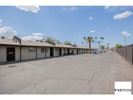 1915 N 26th Pl in Phoenix, AZ - Building Photo