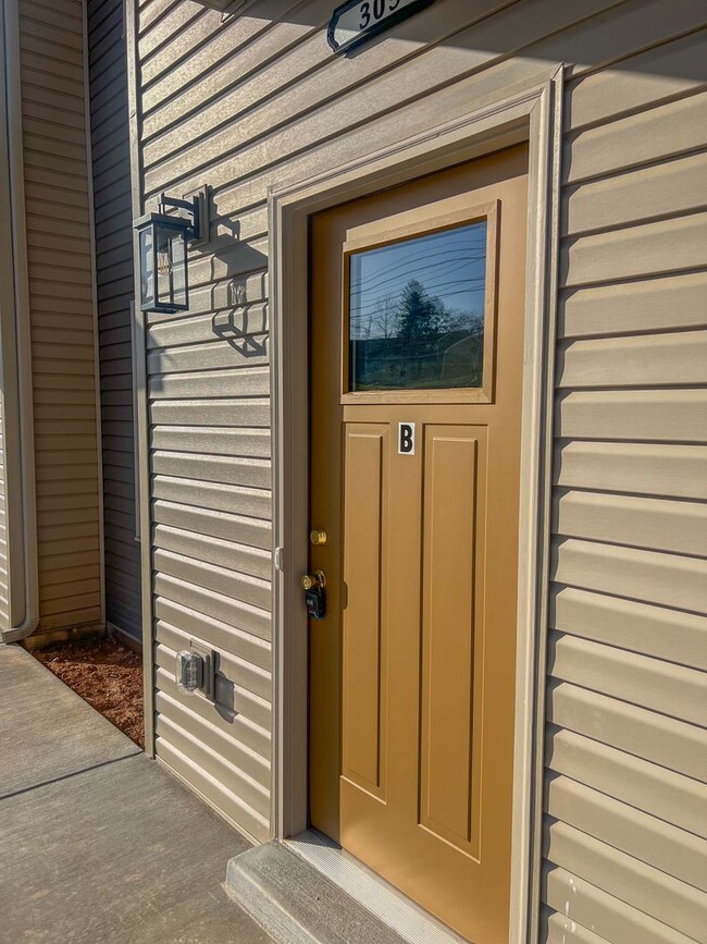 309 Ranger Ln in Clarksville, TN - Building Photo - Building Photo