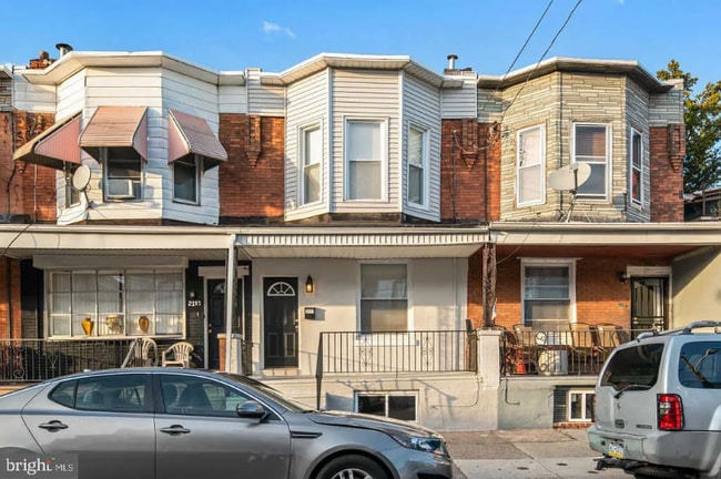 property at 2100 Mifflin St
