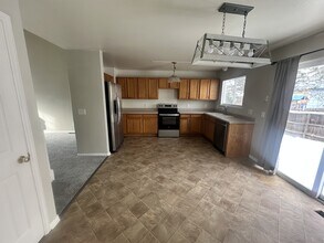 3159 Heather Glen Dr in Colorado Springs, CO - Building Photo - Building Photo