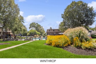 ReNew Taunton Apartment Collection in Taunton, MA - Foto de edificio - Building Photo