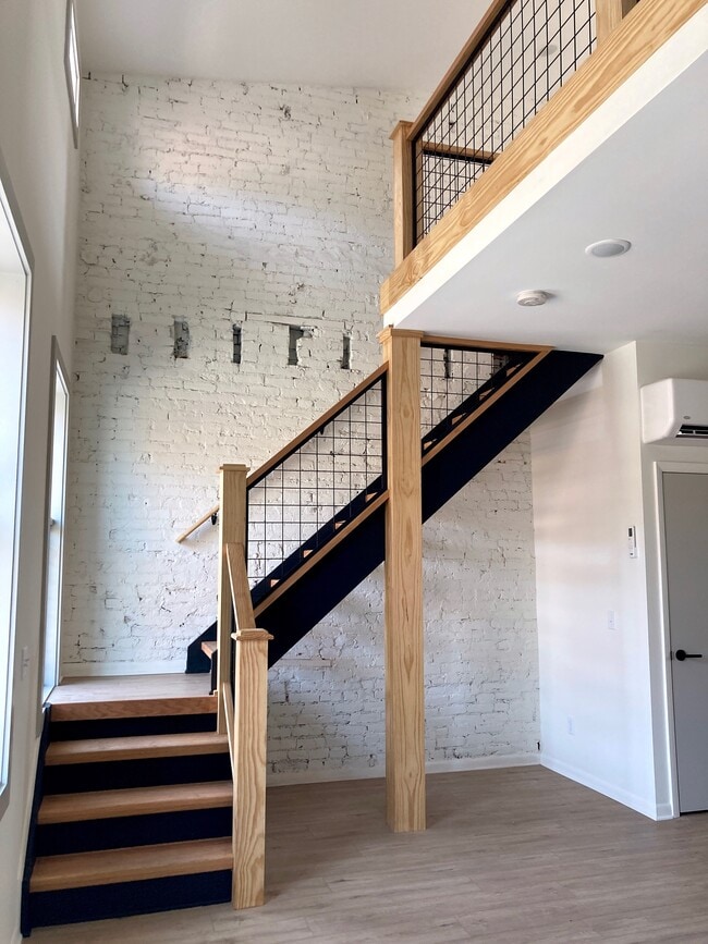 property at 1607 Main St