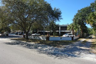 4200 1st St N in St. Petersburg, FL - Building Photo