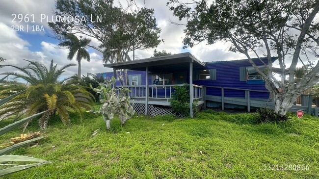 property at 2961 Plumosa Ln