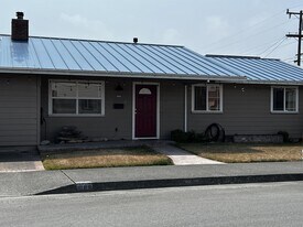 1109 Thomas St in Eureka, CA - Building Photo