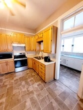 103 W 1st Ave in La Harpe, IL - Building Photo - Building Photo