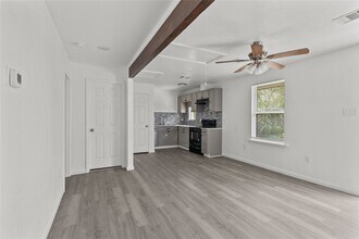 316 20th St in San Leon, TX - Building Photo - Building Photo