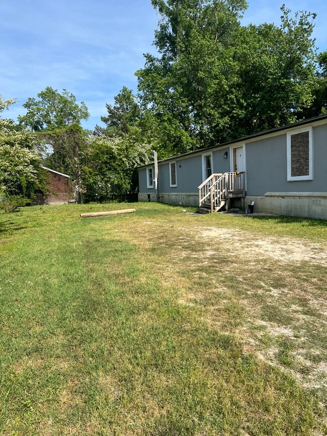 509 5th Ln in Midway Park, NC - Building Photo - Building Photo