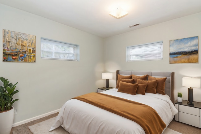 1443 W 40th St in Norfolk, VA - Building Photo - Building Photo
