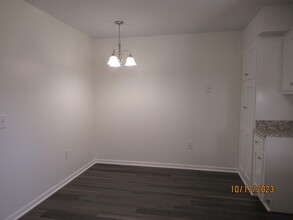 251 Rast St in Sumter, SC - Foto de edificio - Building Photo