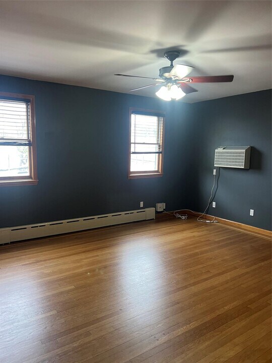84-11 60th Dr-Unit -2 in Queens, NY - Building Photo