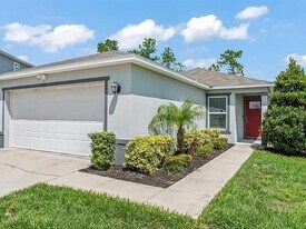 212 Miles Ct in Davenport, FL - Building Photo