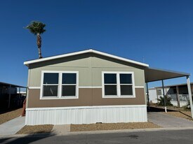 2627 S Lamb Blvd in Las Vegas, NV - Building Photo