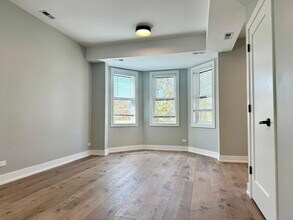 1709 N Maplewood Ave in Chicago, IL - Building Photo - Building Photo