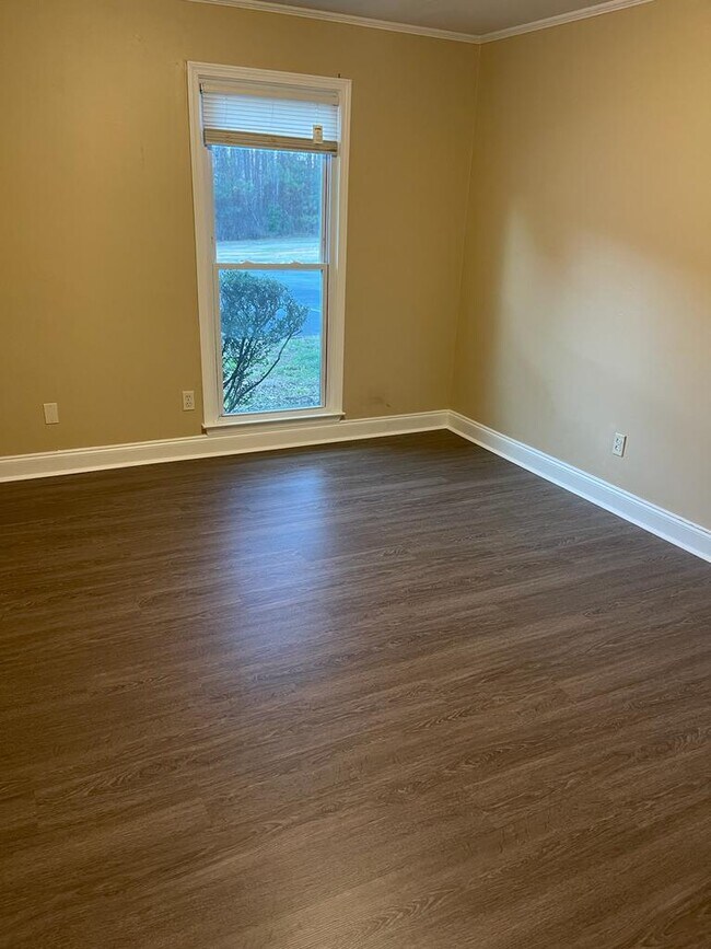 1166 Booth Rd SW Rentals in Marietta, GA