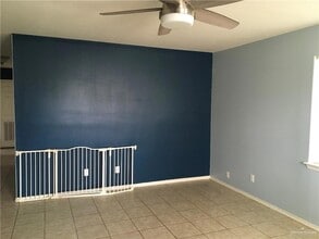 1112 North 27th Street, Unit 1412 in McAllen, TX - Building Photo - Building Photo