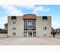 9500 N Green Bay Rd, Unit 304 photo'