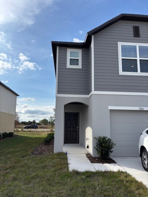 3761 Academia Ave in Lakeland, FL - Building Photo