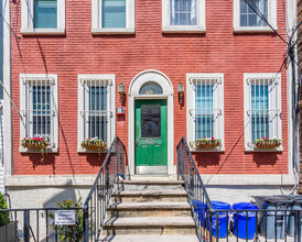 420 Monroe St in Hoboken, NJ - Foto de edificio - Building Photo