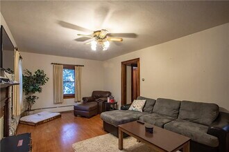 1609 8th St E in Menomonie, WI - Building Photo - Building Photo