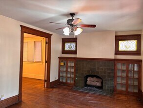 124 S Walnut St in Morgantown, WV - Building Photo - Building Photo