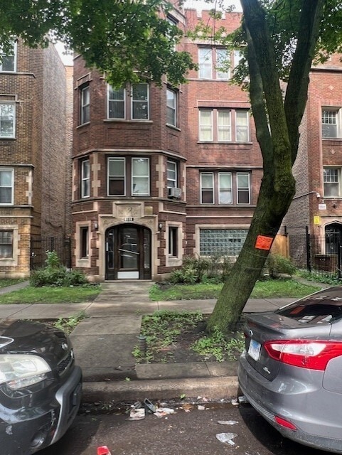 property at 8116 S Ingleside Ave