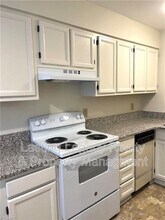 212 Ridge Forest Ct in Winston-Salem, NC - Building Photo - Building Photo