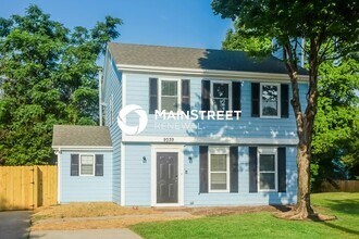 9339 Amy Dr in Charlotte, NC - Building Photo - Building Photo